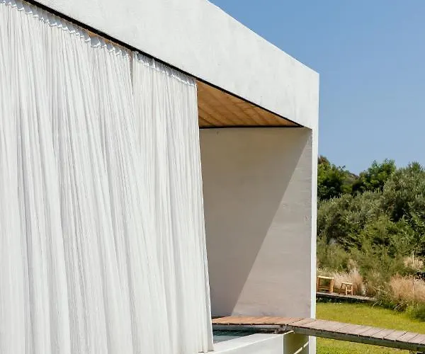 Ecosuites トロニ