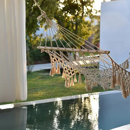 Ecosuites מלון דירות 3*