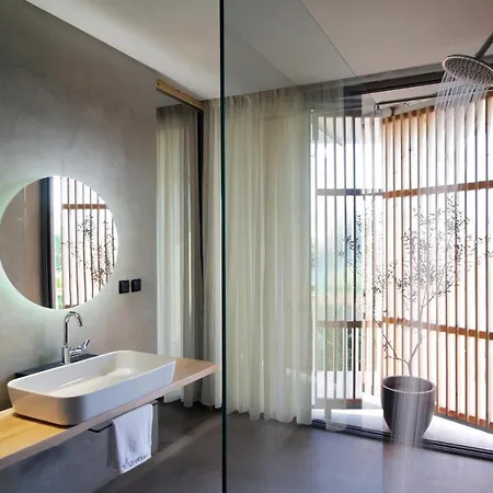 Ecosuites Toróni