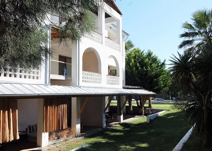 Ecosuites מלון דירות טורוני